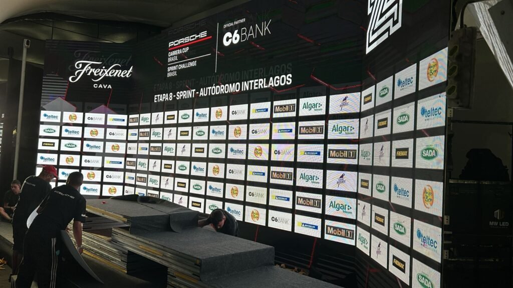 Aluguel de Telão de LED, Monitores, TVs Com Tela 4k e Painel Touch Screen com Holograma 3D em Recife 2026