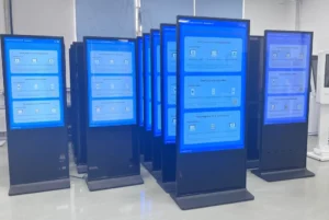Aluguel de Totem Digital Painel de LED e Projetor para Eventos da Copa 2026
