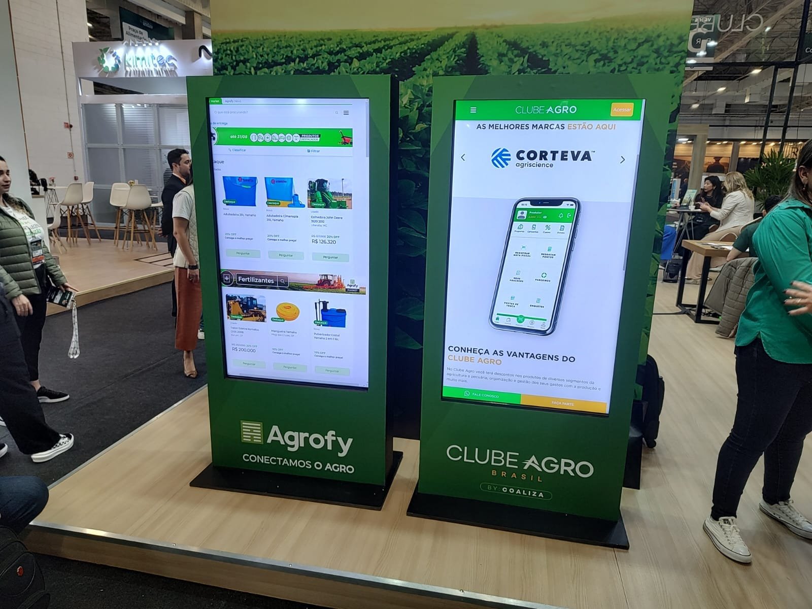 Aluguel de Painel de LED para Shows, TVs 4K, Monitores, Telas Touch Screen e Holograma 3D em Recife