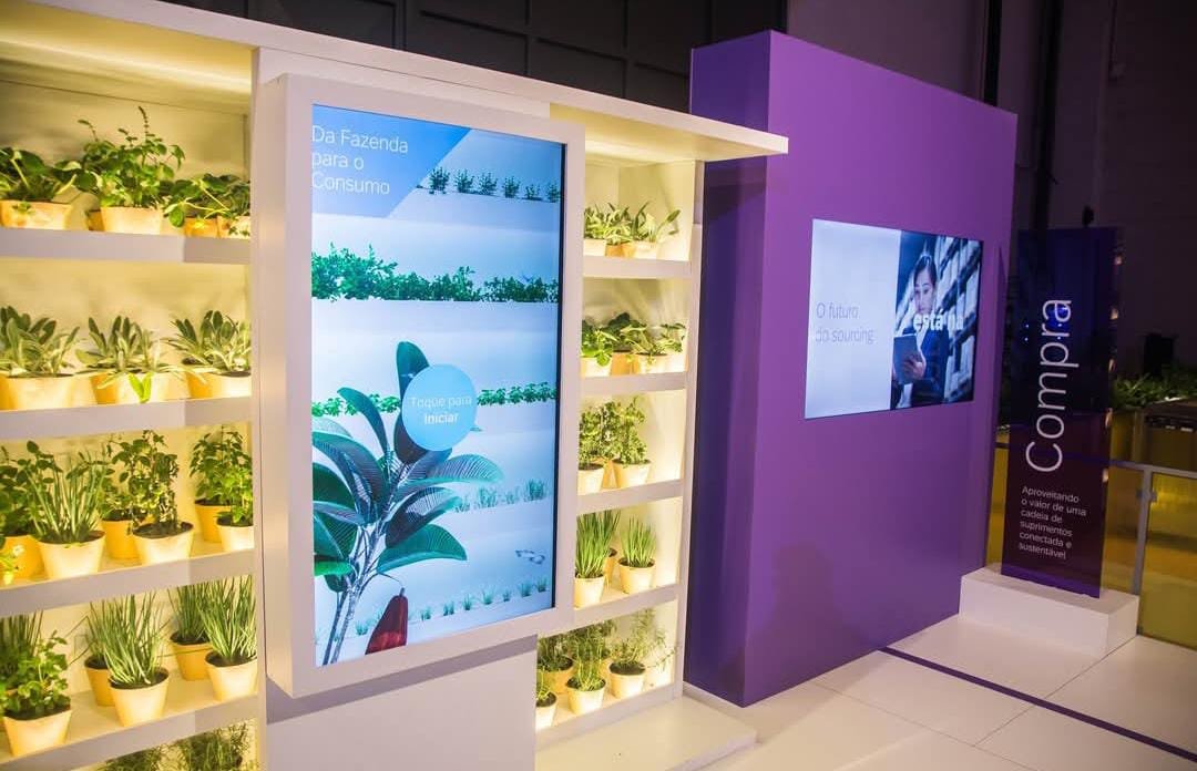 Aluguel de Painel de LED, Televisores, Monitores, Totem Interativo Touch Screen e Óculos VR em Recife