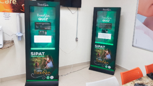 aluguel de painel de led de alta definição e totem interativo moderno para eventos feiras e shows corporativos